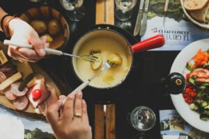 fondue entre amis-vins des corbieres-prieure borderouge-lagrasse